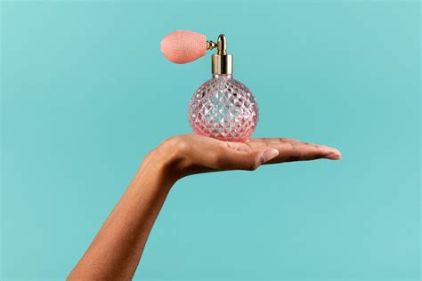 Guía de colonias Caravan: lista de perfumes para mujer y hombre